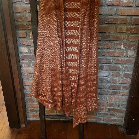 Free people Sz M floor length sweater cardigan sleeveless pockets wool blend - Picture 4 of 15